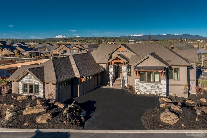 61379 Lost Hollow in Tetherow, Bend - $1,080,000